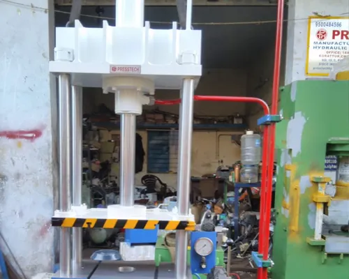 Hydraulic press machine manufacturers in Mumbai